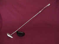 om04putt1.jpg (17341 bytes)