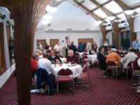 om06dinner (25).JPG (1412442 bytes)