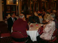 om06dinner (27).JPG (1394572 bytes)