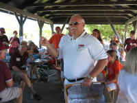 p07_10.jpg (700036 bytes)